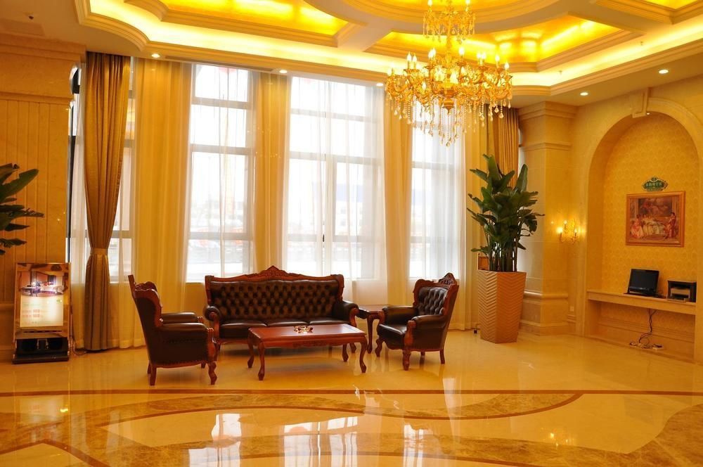 Vienna Hotel Sh Fengxian Nanqiao Jinhai Road Shanghai Exterior photo